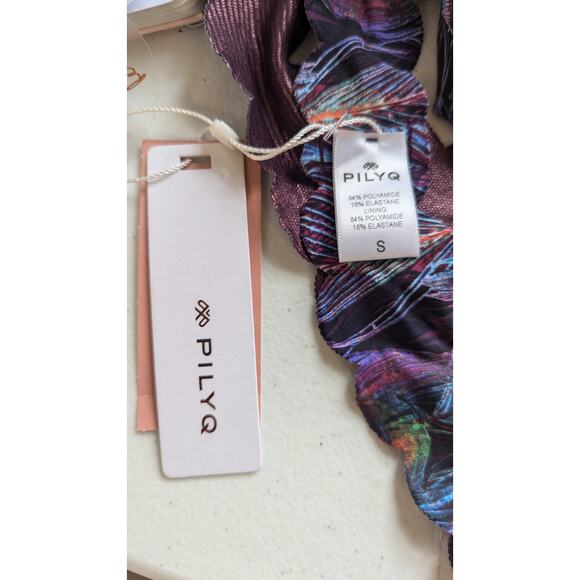 New PilyQ multi color peacock print reversible scalloped edge bikini bottom sz s - Picture 7 of 7